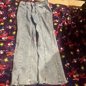 Women's Light Blue Jeans